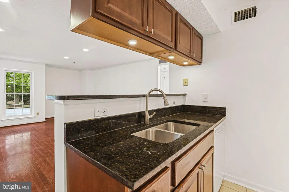 1504 LINCOLN WAY #133 Mclean, VA 22102