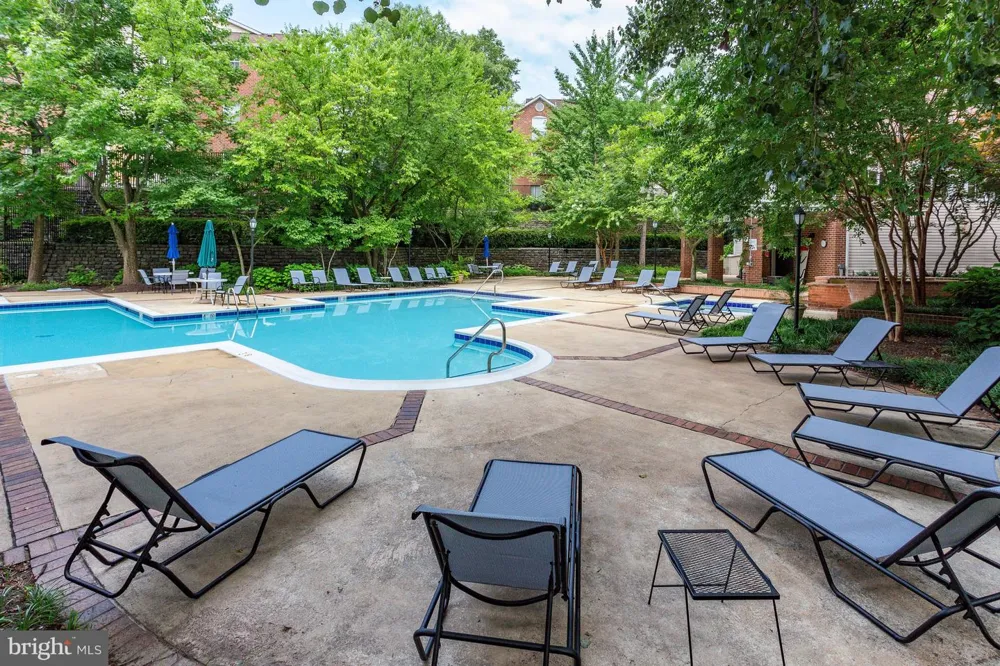 1504 LINCOLN WAY #133 Mclean, VA 22102