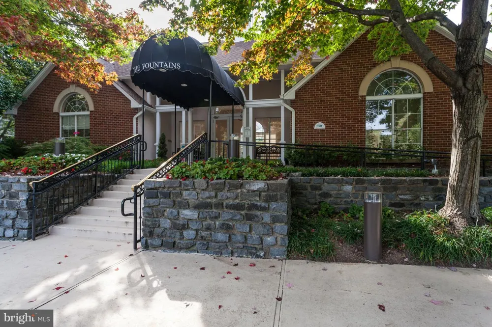 1504 LINCOLN WAY #133 Mclean, VA 22102