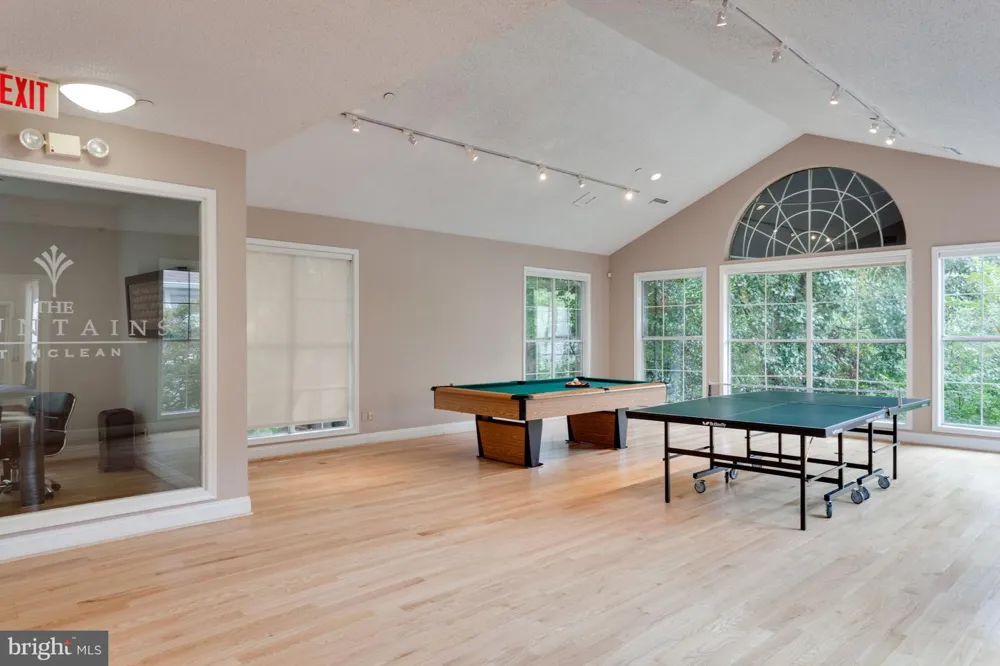 1504 LINCOLN WAY #133 Mclean, VA 22102