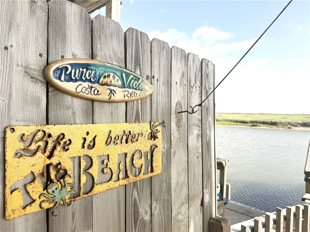14858 Granada #D Corpus Christi, TX 78418