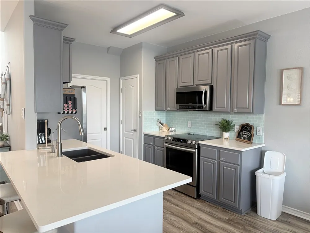 14858 Granada #D Corpus Christi, TX 78418
