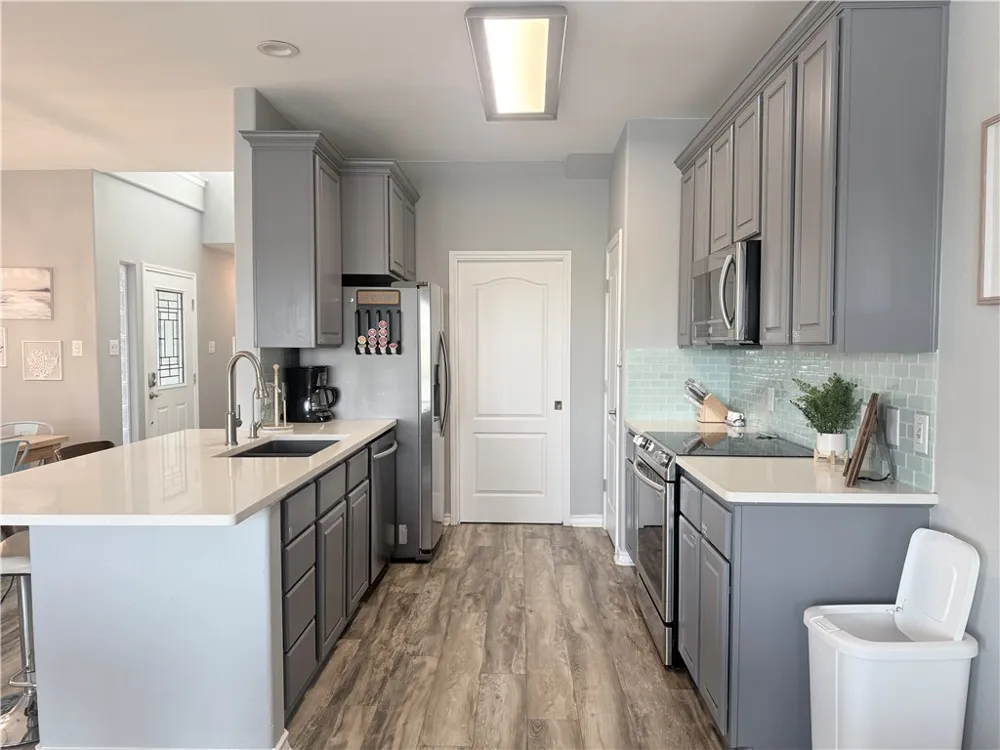 14858 Granada #D Corpus Christi, TX 78418