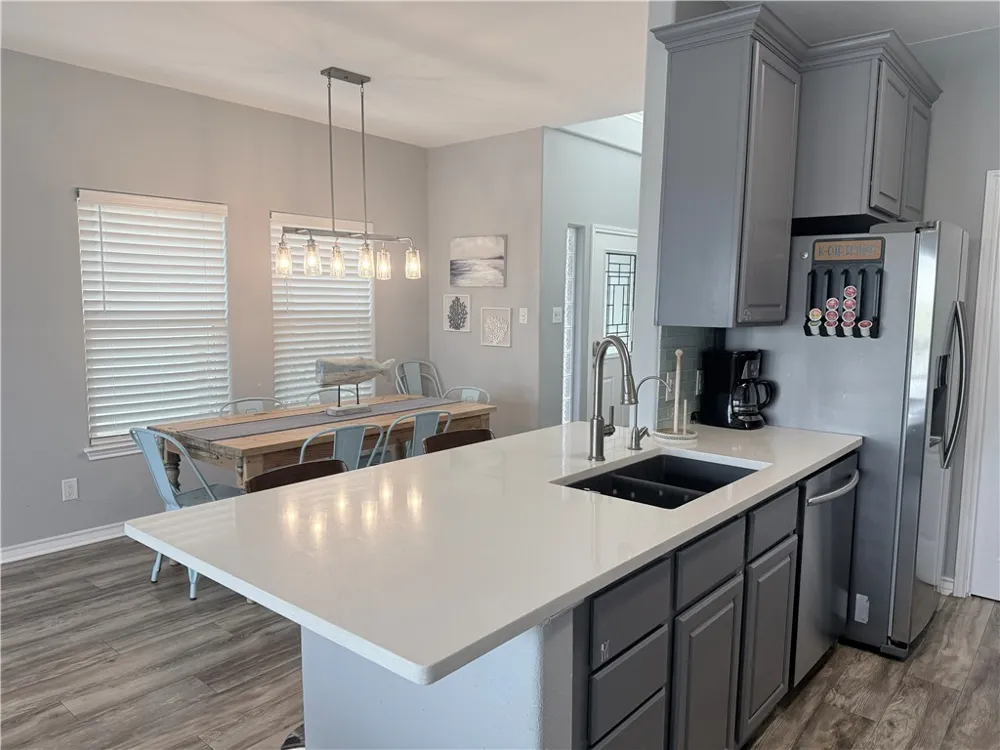 14858 Granada #D Corpus Christi, TX 78418