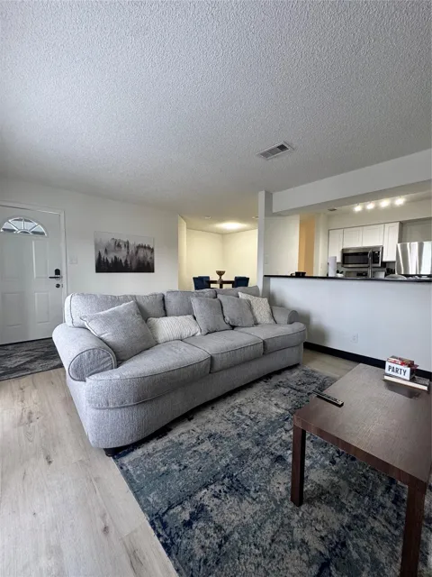 1319 Brenda Lane #D