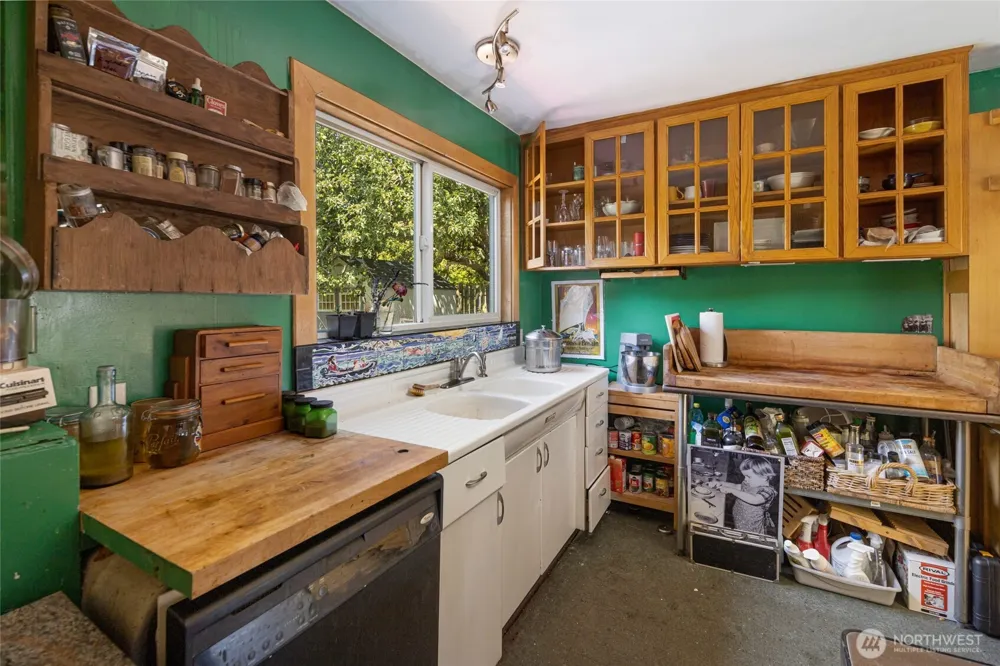 507 Tucker Avenue Friday Harbor, WA 98250