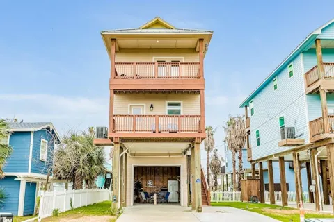 11221 Schwartz Drive