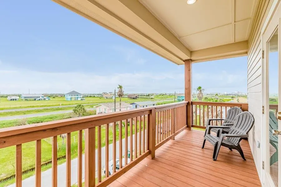11221 Schwartz Drive Galveston, TX 77554
