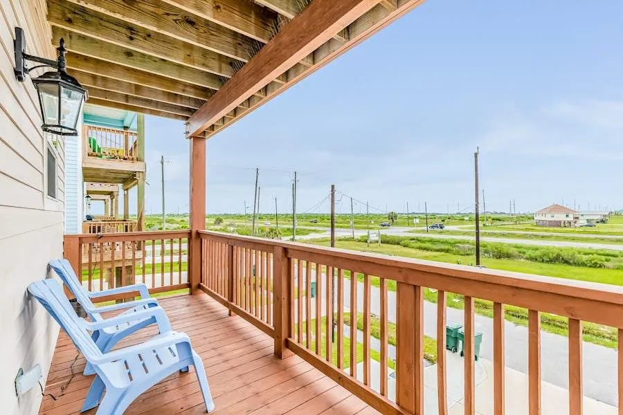 11221 Schwartz Drive Galveston, TX 77554