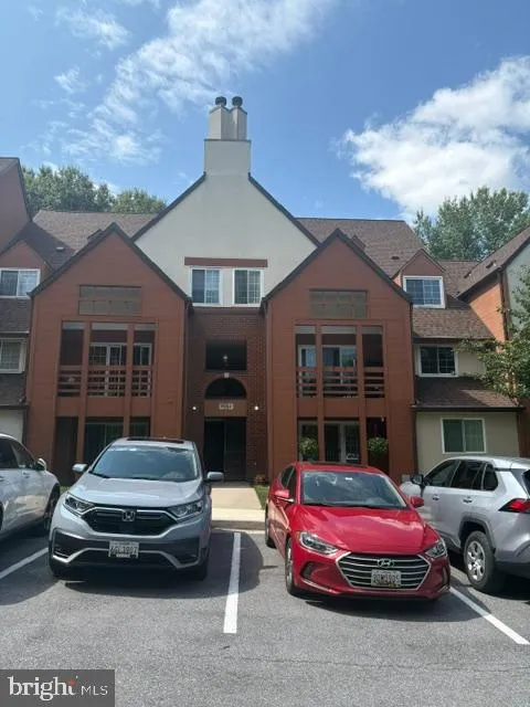 4952 COLUMBIA ROAD #1 Columbia, MD 21044