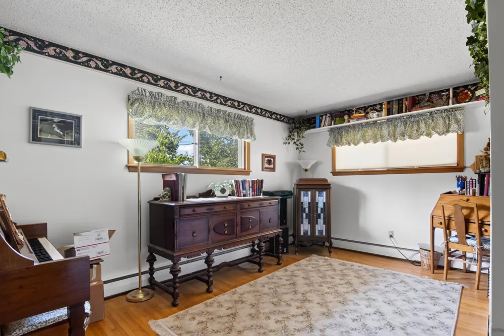 436 8th Street NW Valley City, ND 58072