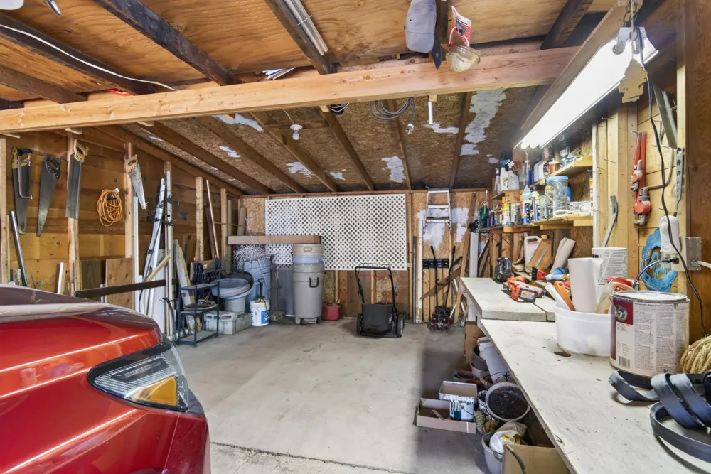 436 8th Street NW Valley City, ND 58072
