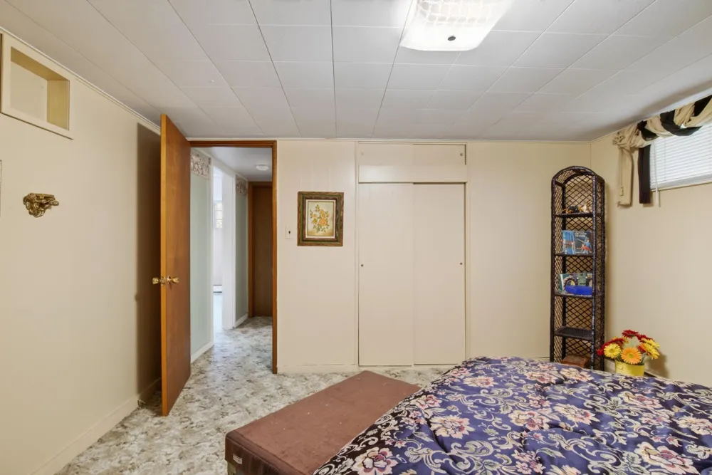 436 8th Street NW Valley City, ND 58072