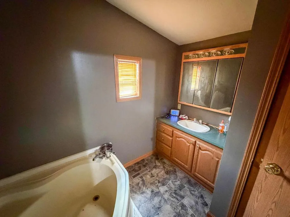 410 Union Street Grasston, MN 55030