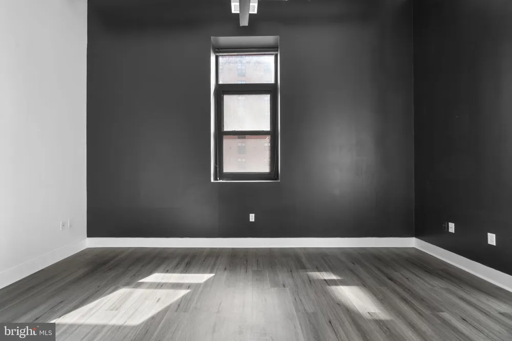 22 S HOWARD STREET #R-403 Baltimore, MD 21201