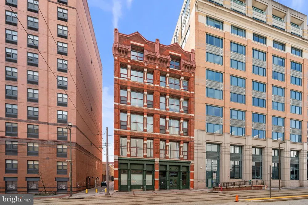 22 S HOWARD STREET #R-403 Baltimore, MD 21201