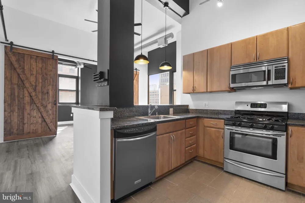 22 S HOWARD STREET #R-403 Baltimore, MD 21201