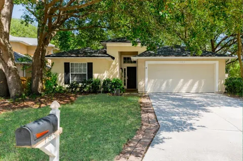 1365 SHOOTINGSTAR LANE