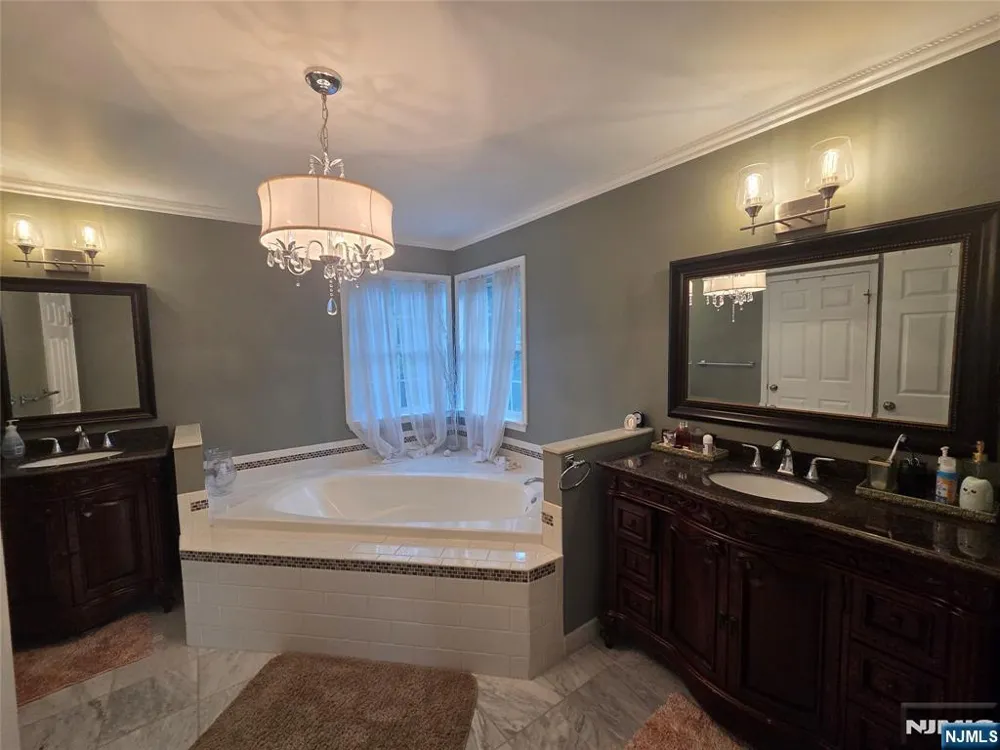 4 Watson Way Mount Olive Township, NJ 07836
