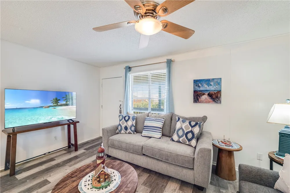 2025 S 11th Street #24 Port Aransas, TX 78373