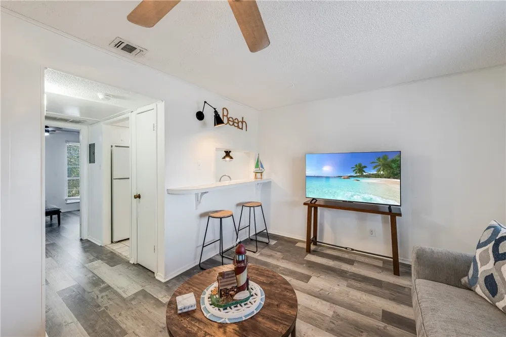 2025 S 11th Street #24 Port Aransas, TX 78373