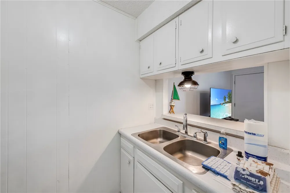 2025 S 11th Street #24 Port Aransas, TX 78373