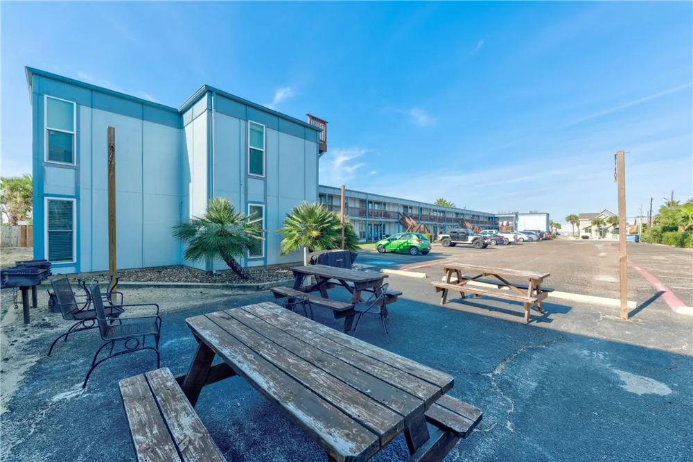2025 S 11th Street #24 Port Aransas, TX 78373