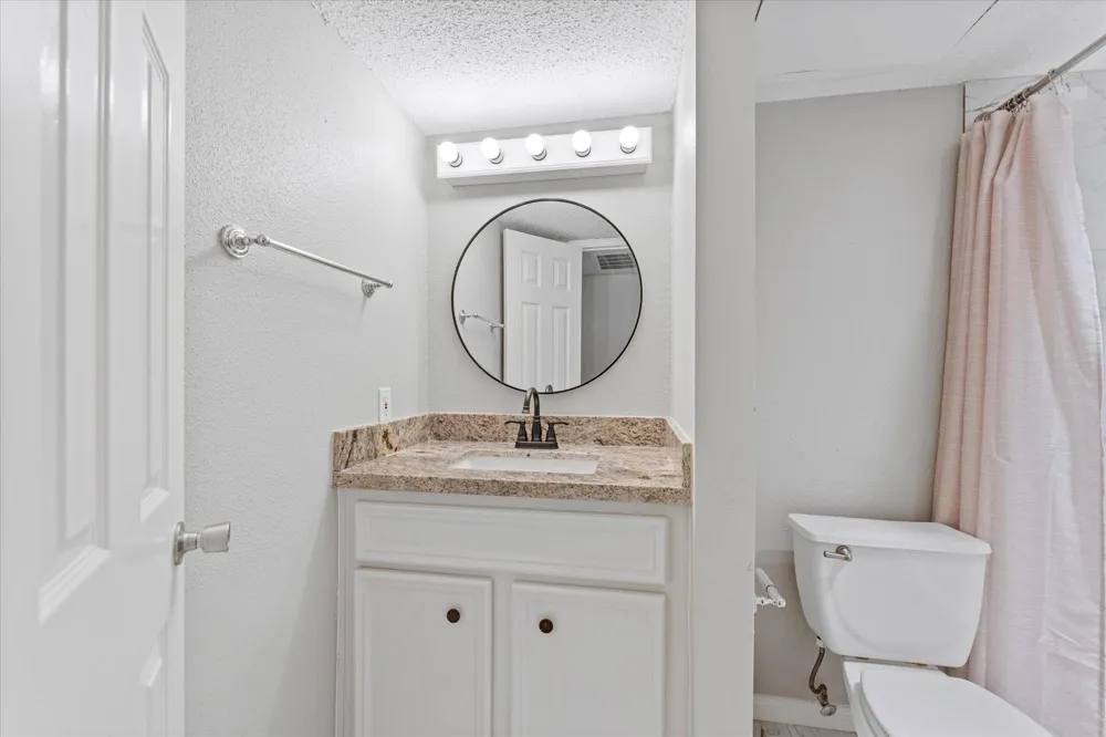 12100 Melville Drive #409D Montgomery, TX 77356