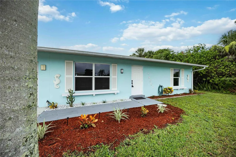 19367 EDGEWATER DRIVE Port Charlotte, FL 33948
