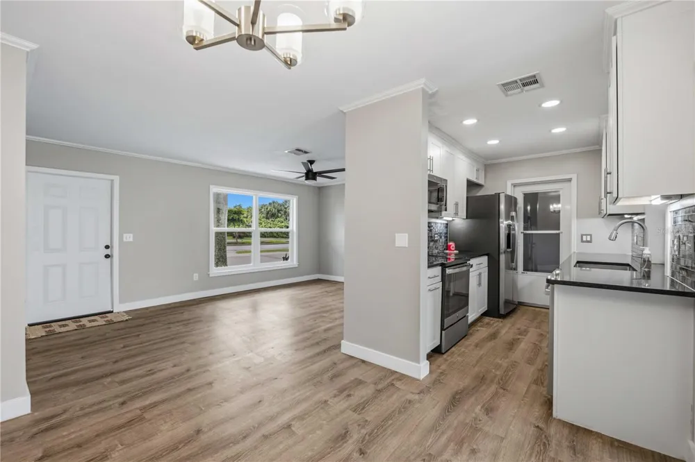 19367 EDGEWATER DRIVE Port Charlotte, FL 33948