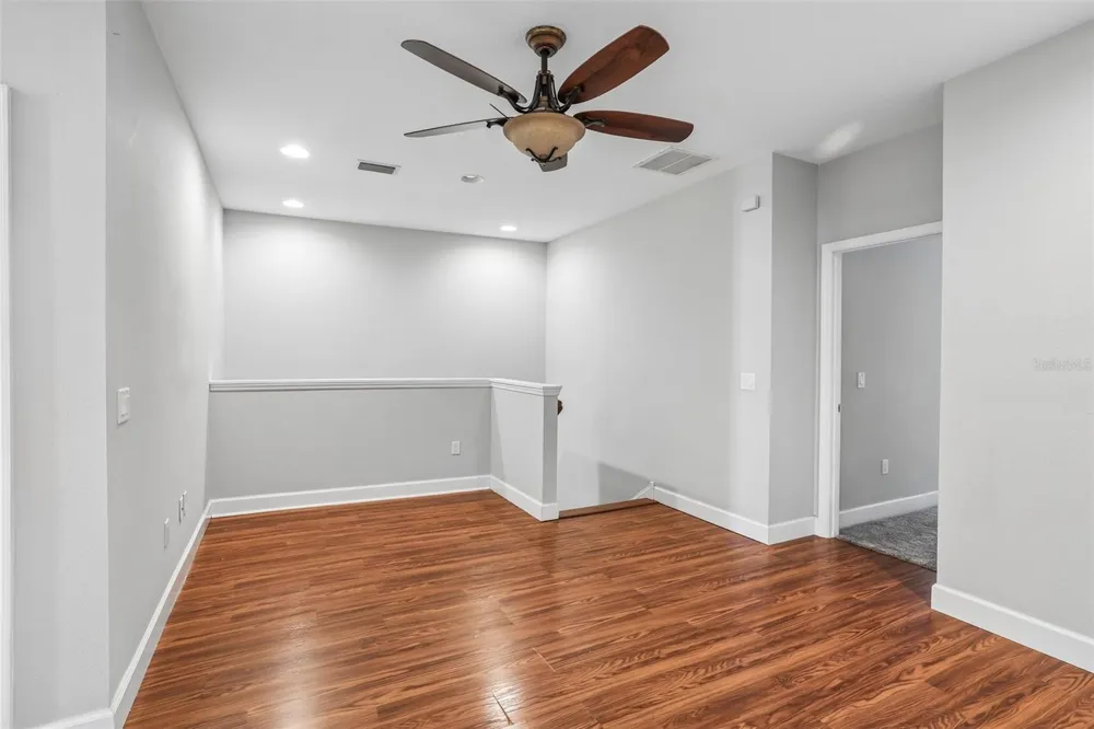 502 S LINCOLN AVENUE Tampa, FL 33609