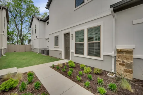 1409 Imperial