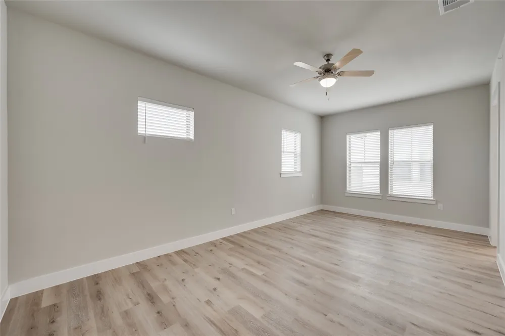 1409 Imperial McKinney, TX 75071