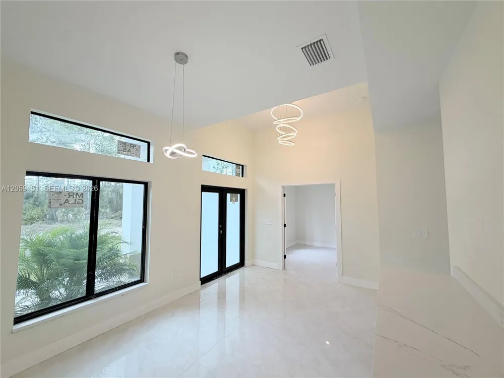 1216 James Ave Lehigh Acres, FL 33972