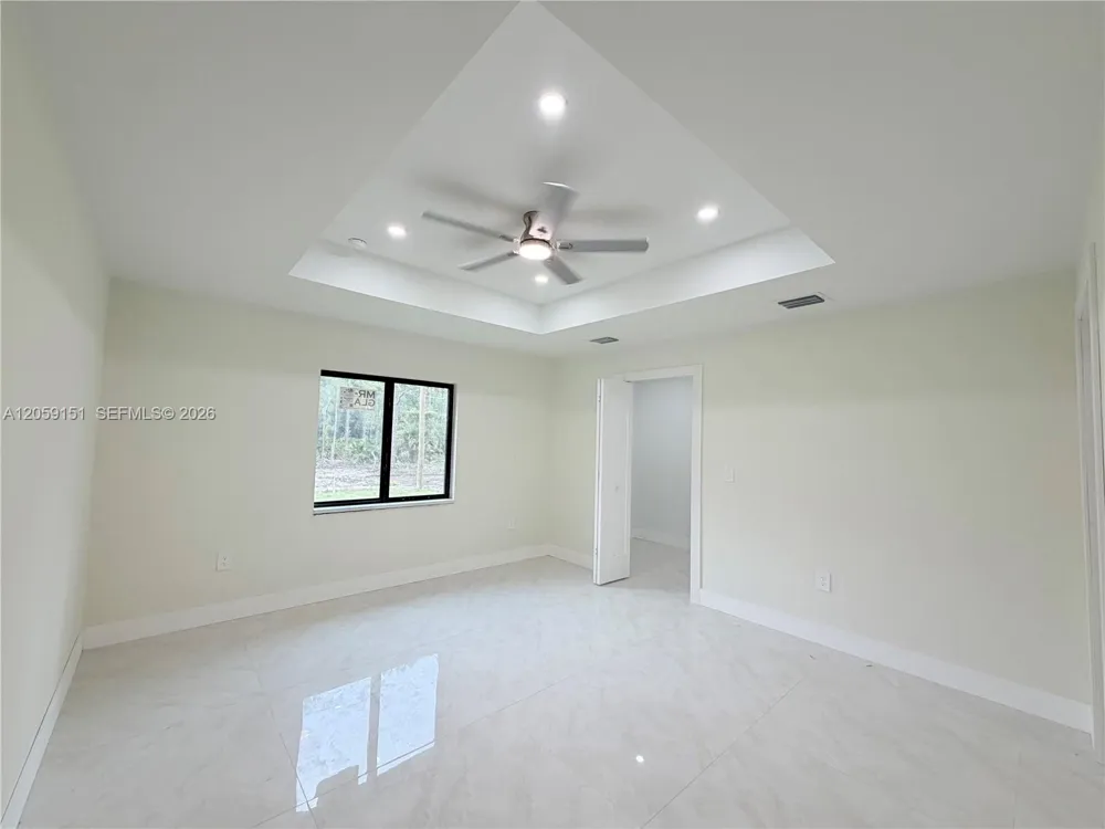 1216 James Ave Lehigh Acres, FL 33972