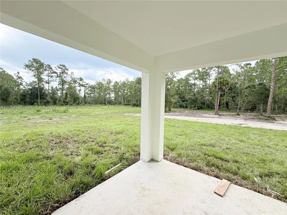 1216 James Ave Lehigh Acres, FL 33972