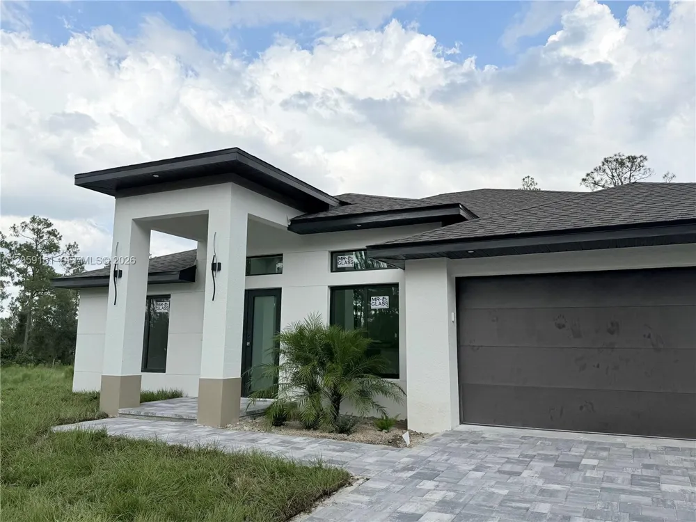 1216 James Ave Lehigh Acres, FL 33972