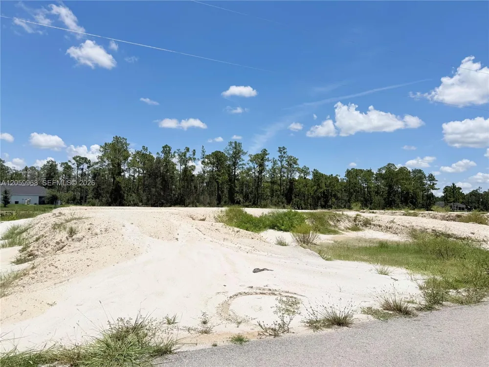 1942 Victor Ln Lehigh Acres, FL 33972
