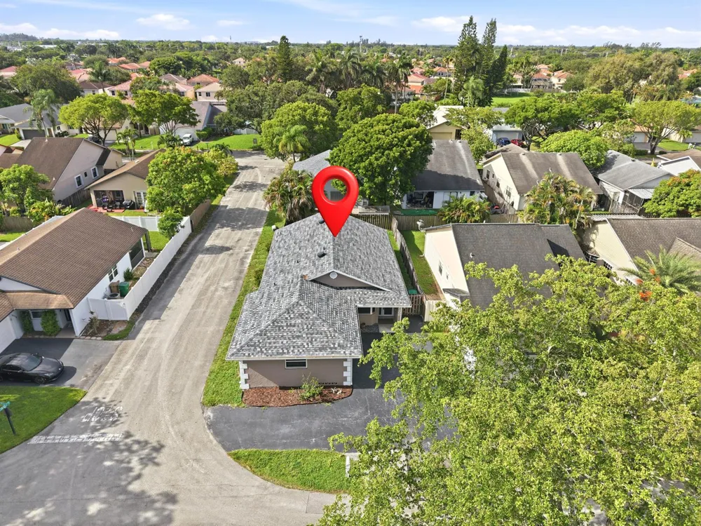 8300 SW 41ST STREET Davie, FL 33328