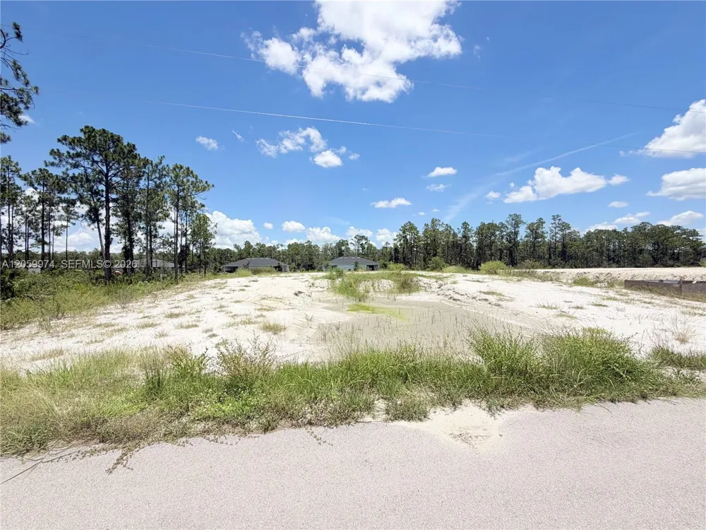 1946 Victor Ln Lehigh Acres, FL 33972