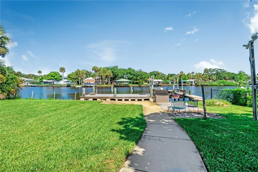 988 SHOCKNEY DRIVE Ormond Beach, FL 32174