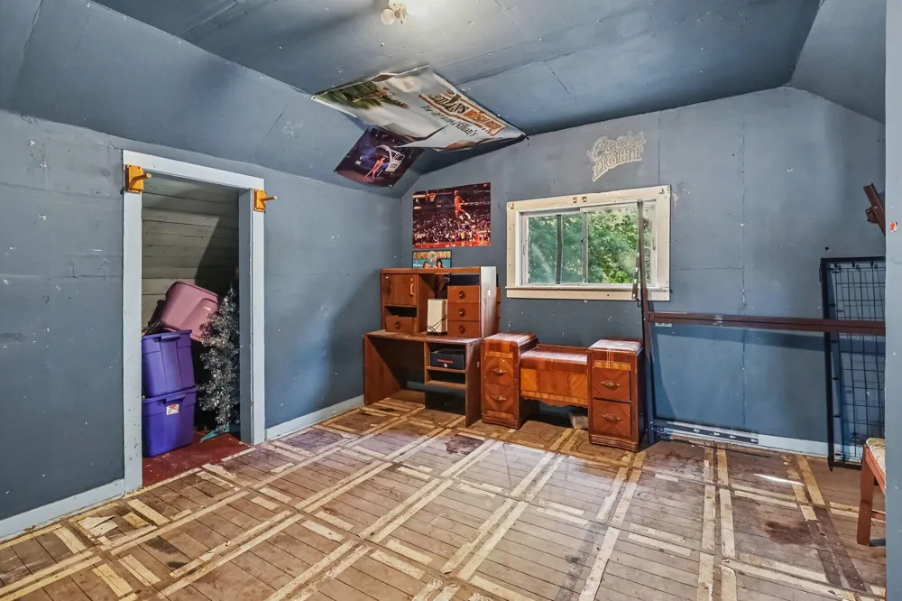 263 10th Street Manistee, MI 49660