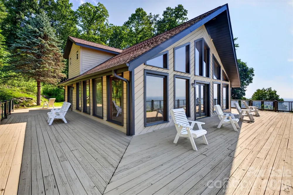 370 Mountain Side Drive Columbus, NC 28722