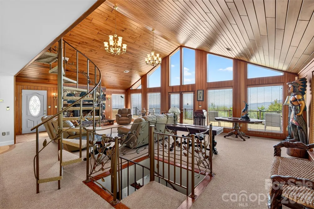 370 Mountain Side Drive Columbus, NC 28722