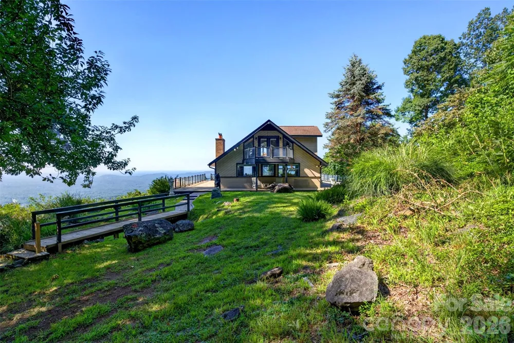 370 Mountain Side Drive Columbus, NC 28722