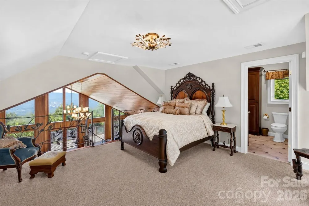 370 Mountain Side Drive Columbus, NC 28722