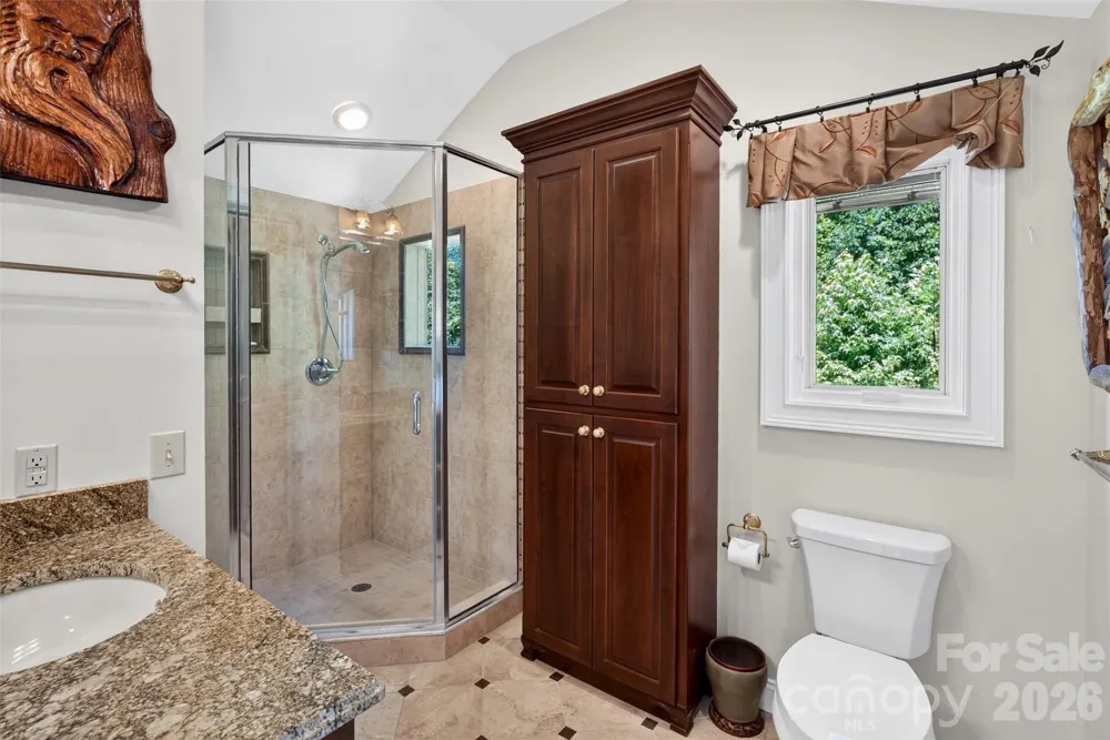 370 Mountain Side Drive Columbus, NC 28722