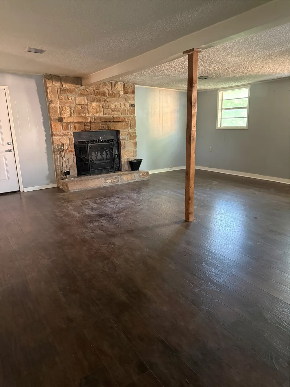 501 Needham Coleman, TX 76834