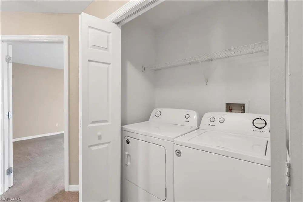5257 Leeds Road Fort Myers, FL 33907