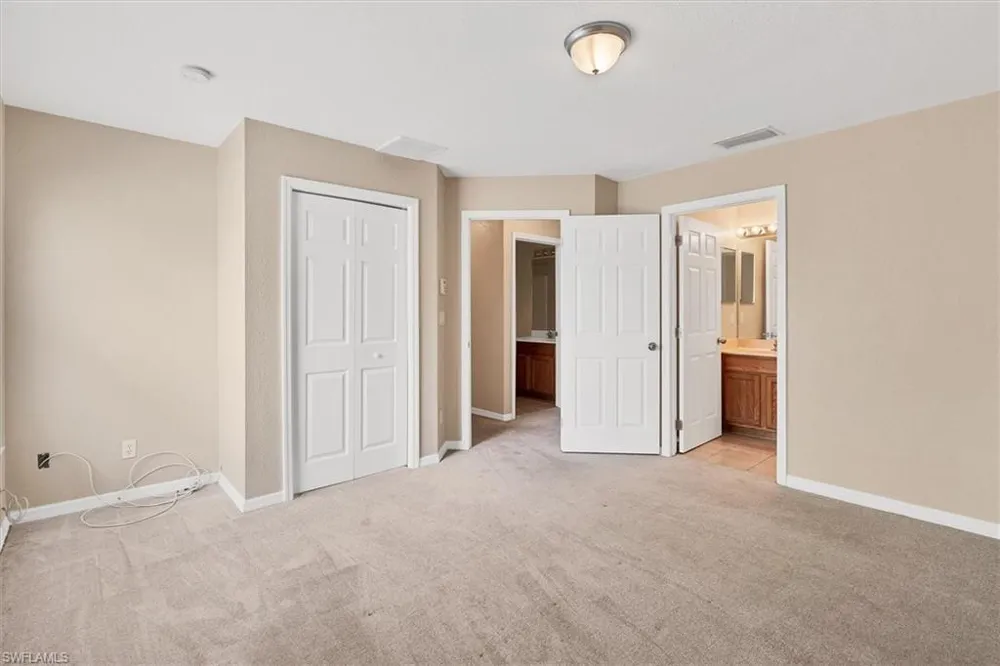 5257 Leeds Road Fort Myers, FL 33907
